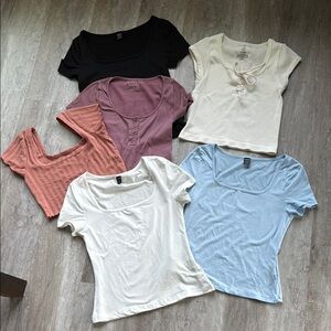 Bundle of 6  women’s junior short sleeve  crop tops & teeshirts